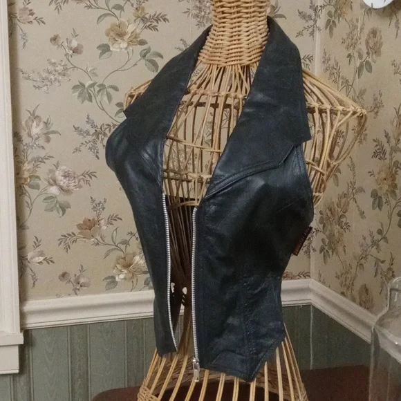 HOT LEATHERS XXS Genuine Black Leather Halter Top Motorcycle Vest - Picture 8 of 13